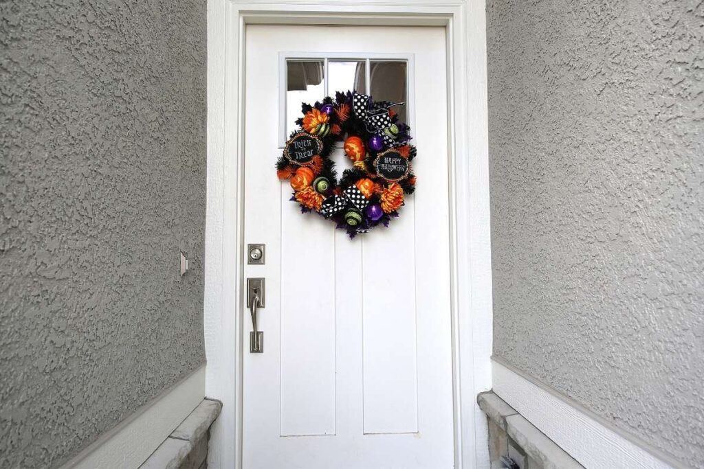DIY de couronne de porte pour Halloween